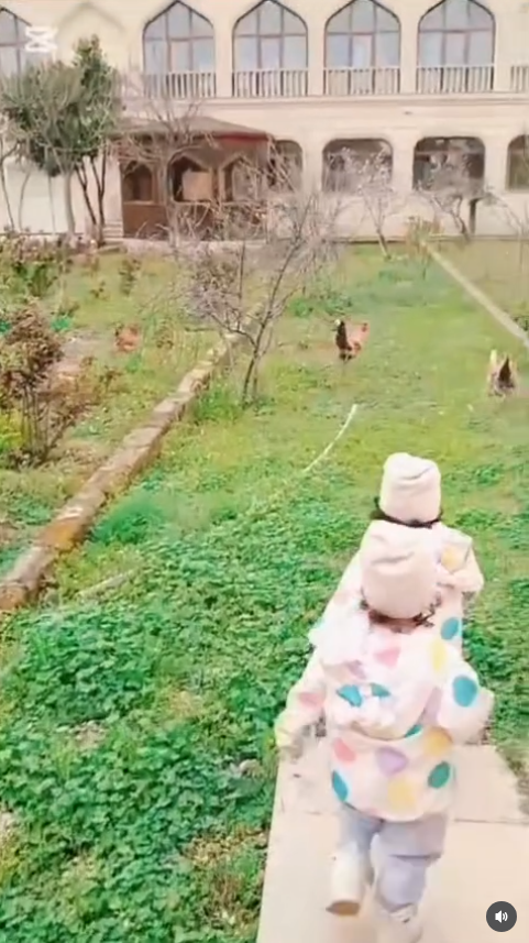 Mərdəkan Uşaq Bağçasının binası və həyəti